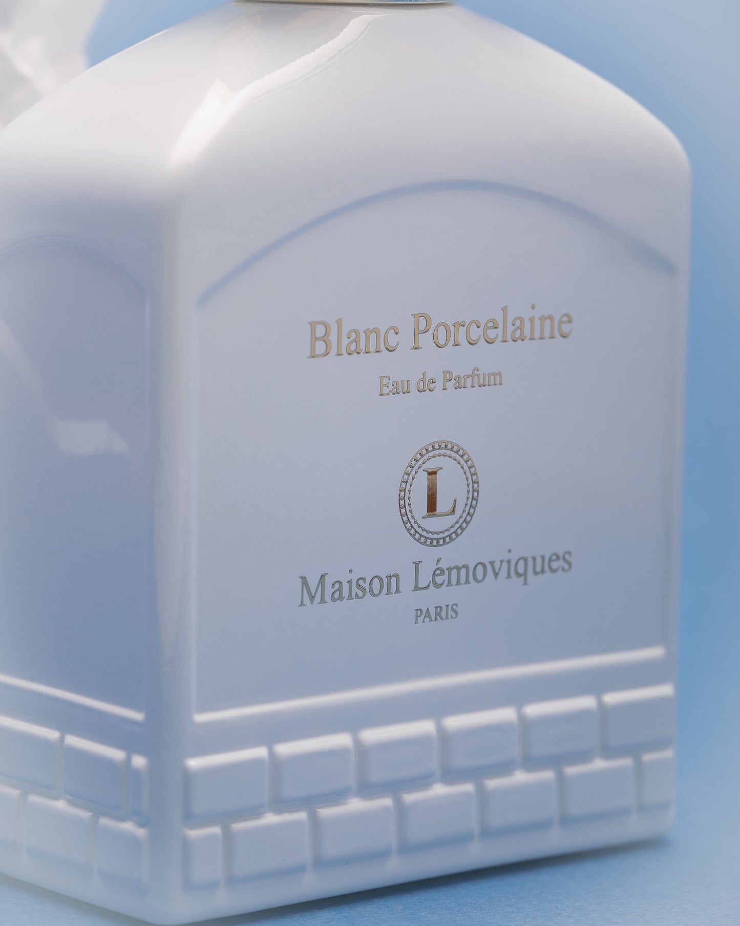 Blanc Porcelaine